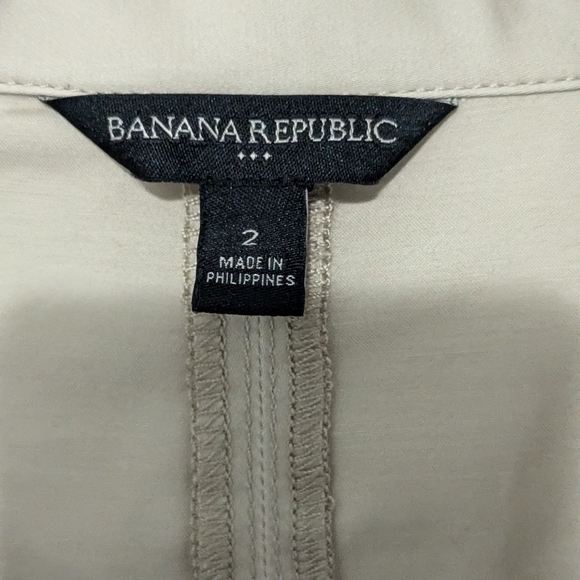 Banana Republic split neck mini dress - Picture 3 of 4